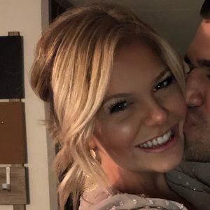 Meet your Posher, Hailey